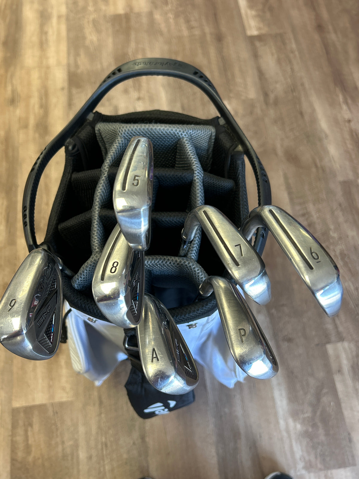 TaylorMade SIM2 Max Iron Set — 5-AW Stiff Flex RH