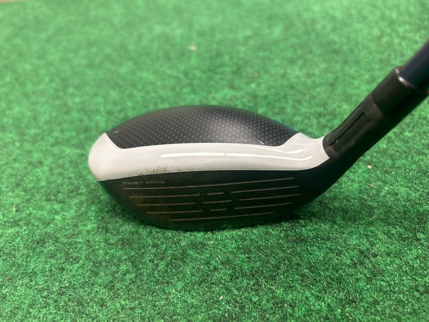 Taylormade SiM2 3-Hybrid