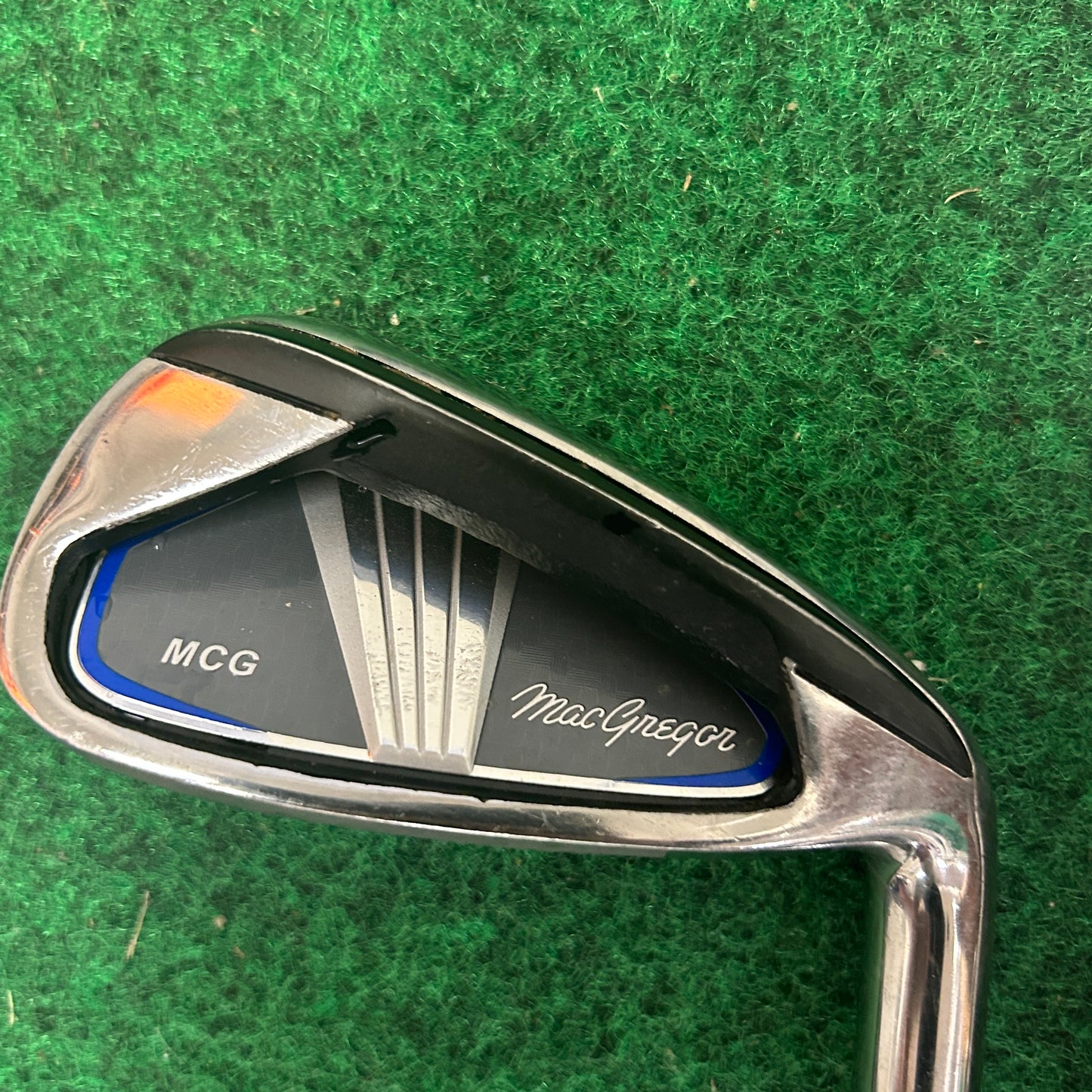 MacGregor MCG complete golf set(irons, woods, putter + bag) RH