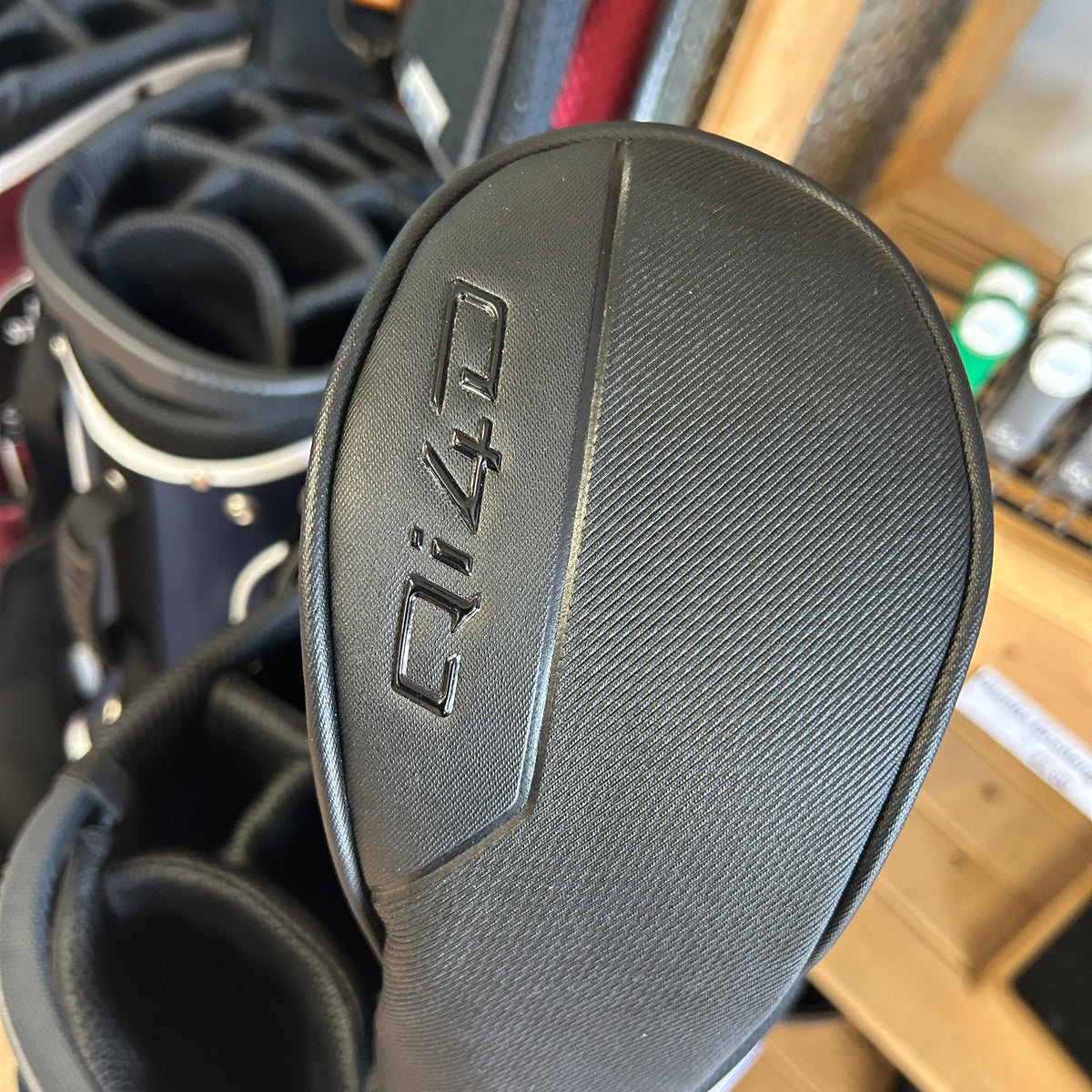 TaylorMade Qi4D 7-wood Reg. Flex RH