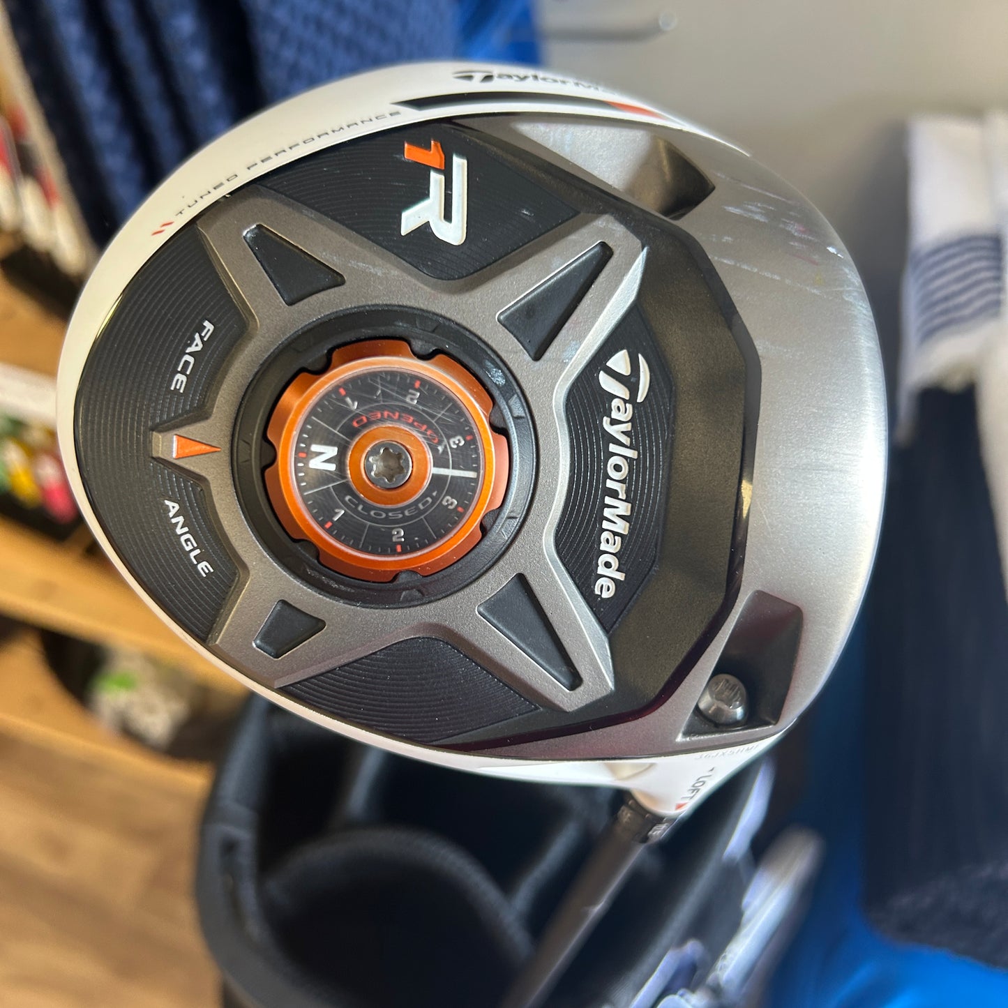 TaylorMade R1 Driver 10.5 Adjustable loft Reg. Flex RH