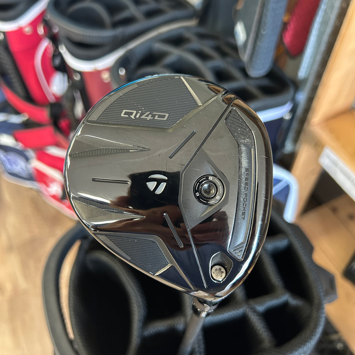 TaylorMade Qi4D 7-wood Reg. Flex RH