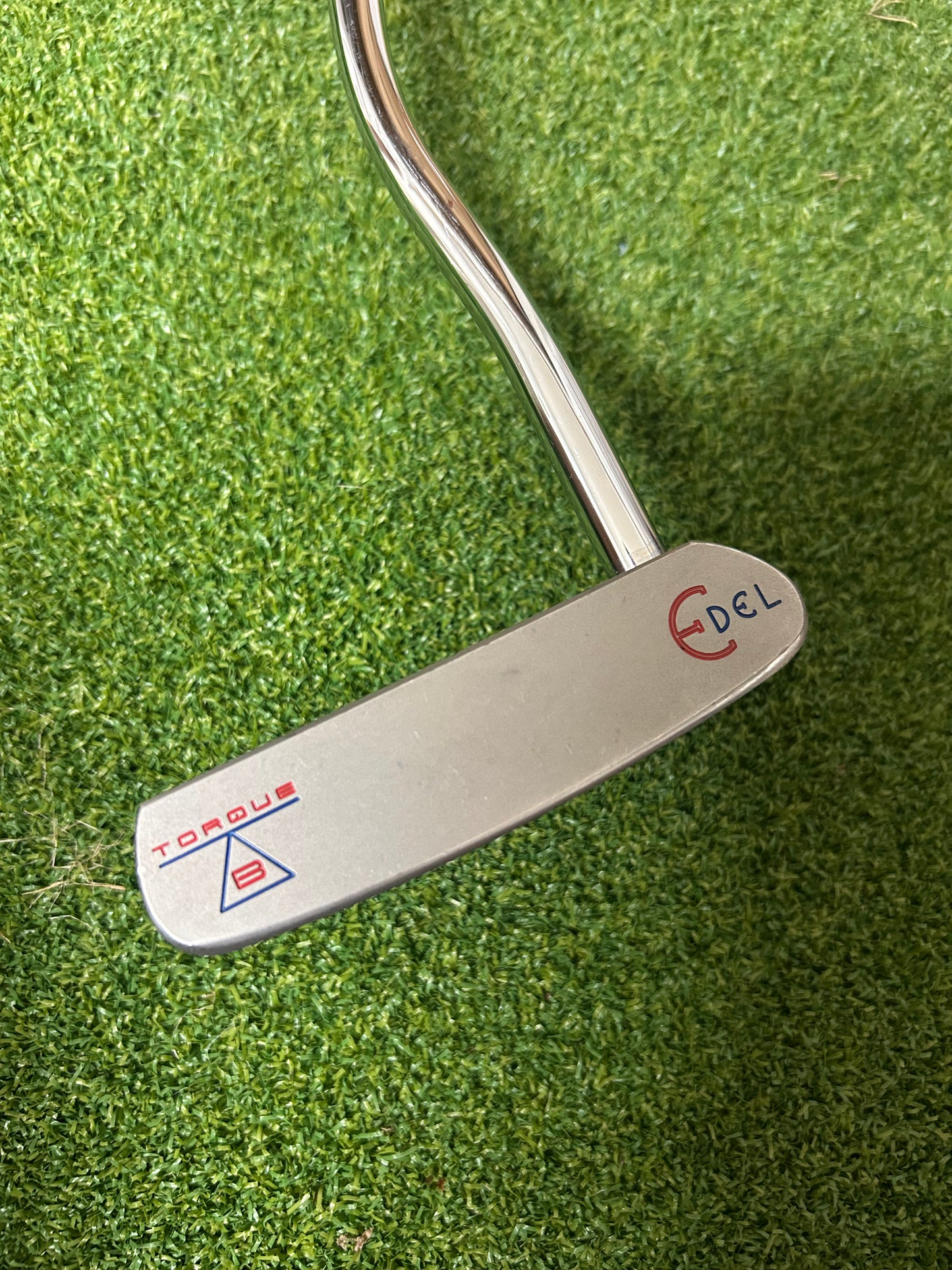 Edel putter