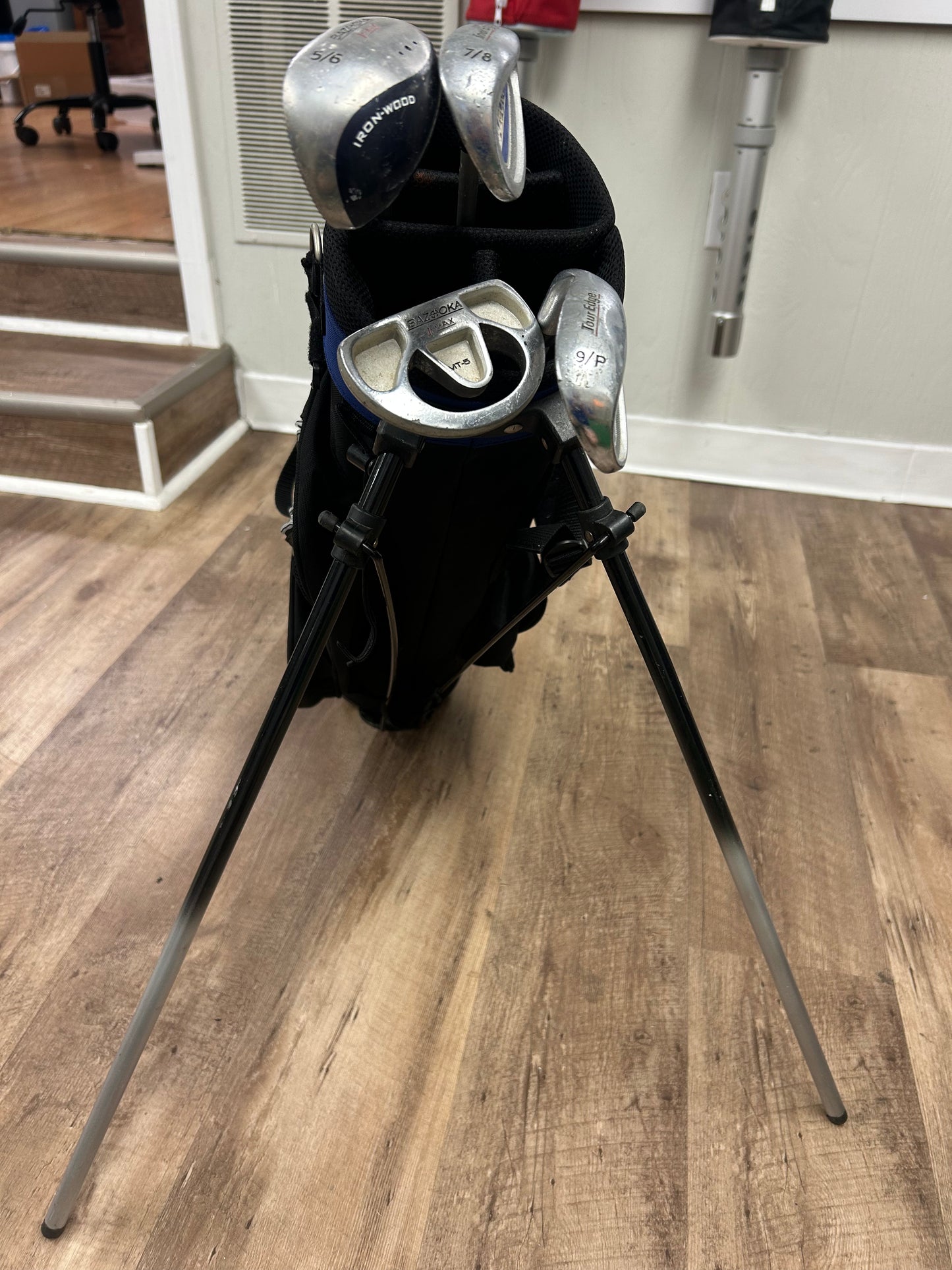 TourEdge Bazooka(putter,5/6, 7/8, 9/p irons) set