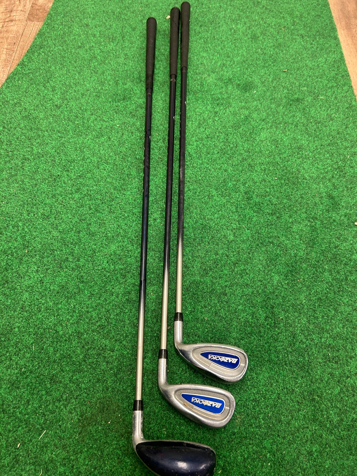TourEdge Bazooka(putter,5/6, 7/8, 9/p irons) set