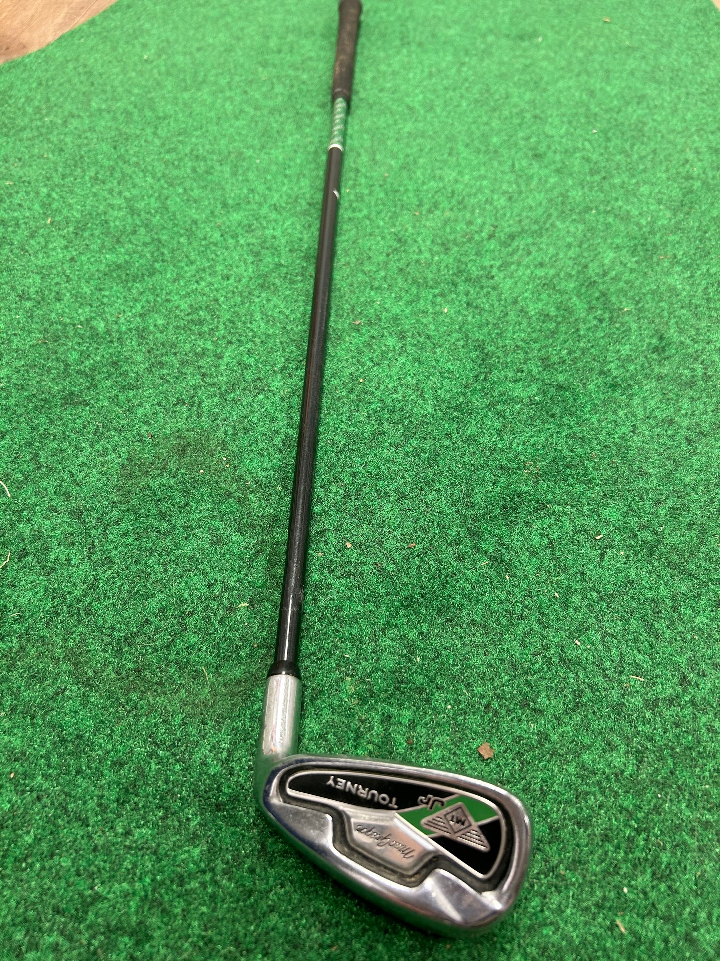 Macgregor Jr Tourney(driver,4hybrid, wedge, 5 iron)set