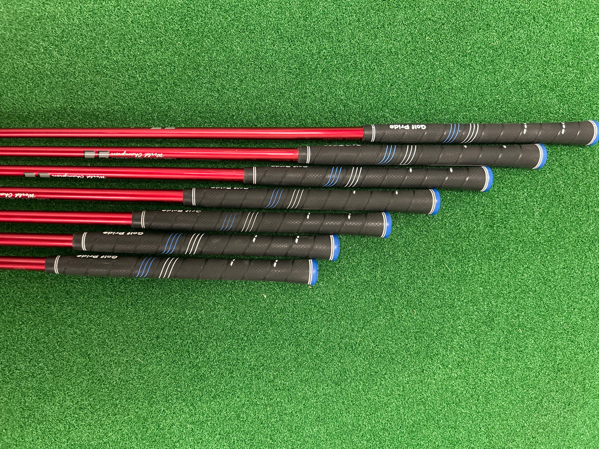 Titleist T300 Iron Set 5-GW  Sr. Flex RH