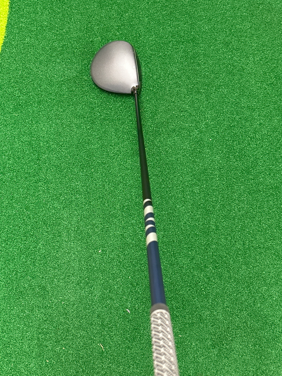 TaylorMade Qi35 Driver 9° Loft adjustable Reg Flex LEFT-HANDED