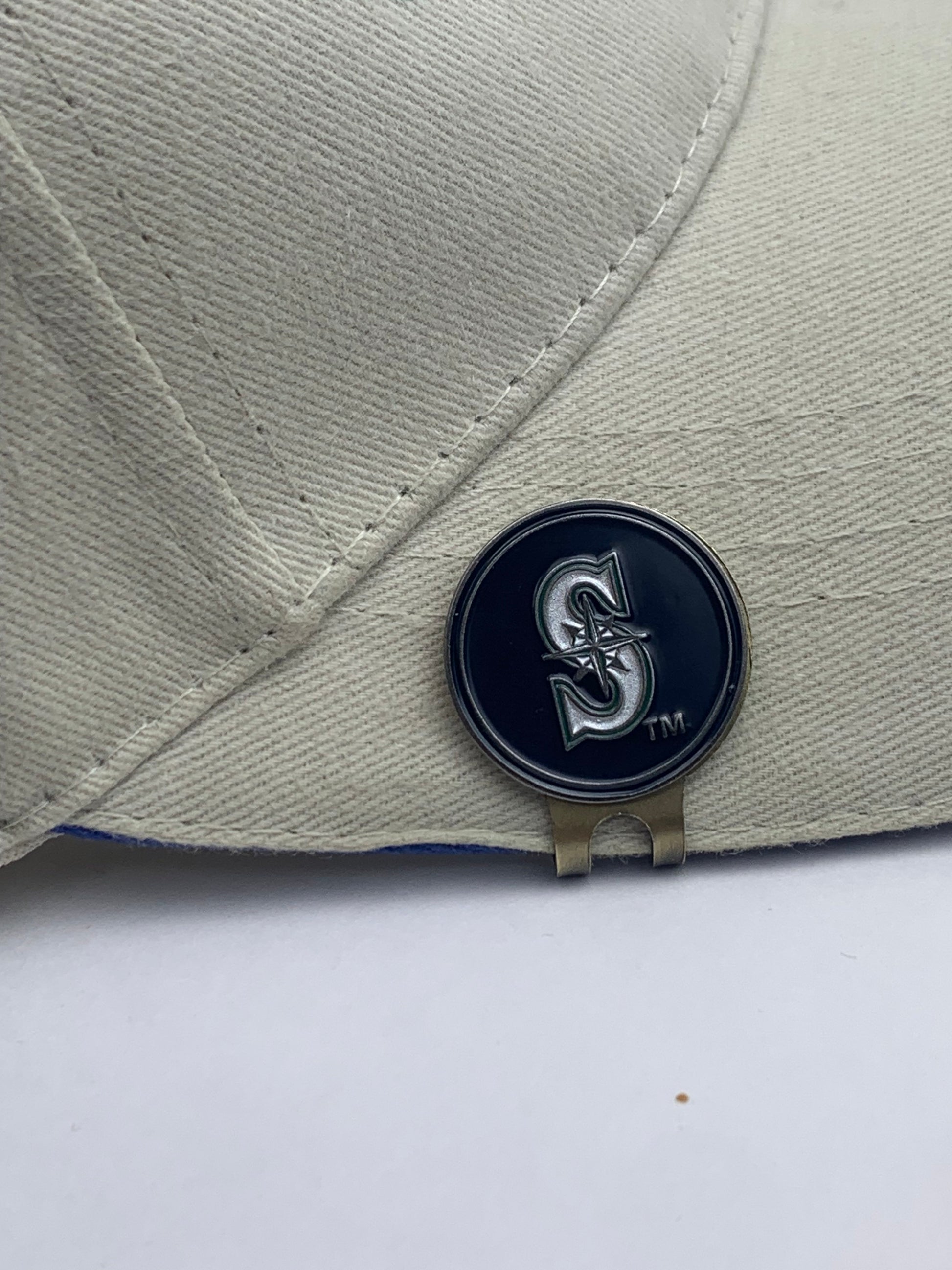MLB Golf Ball Marker Hat Clip