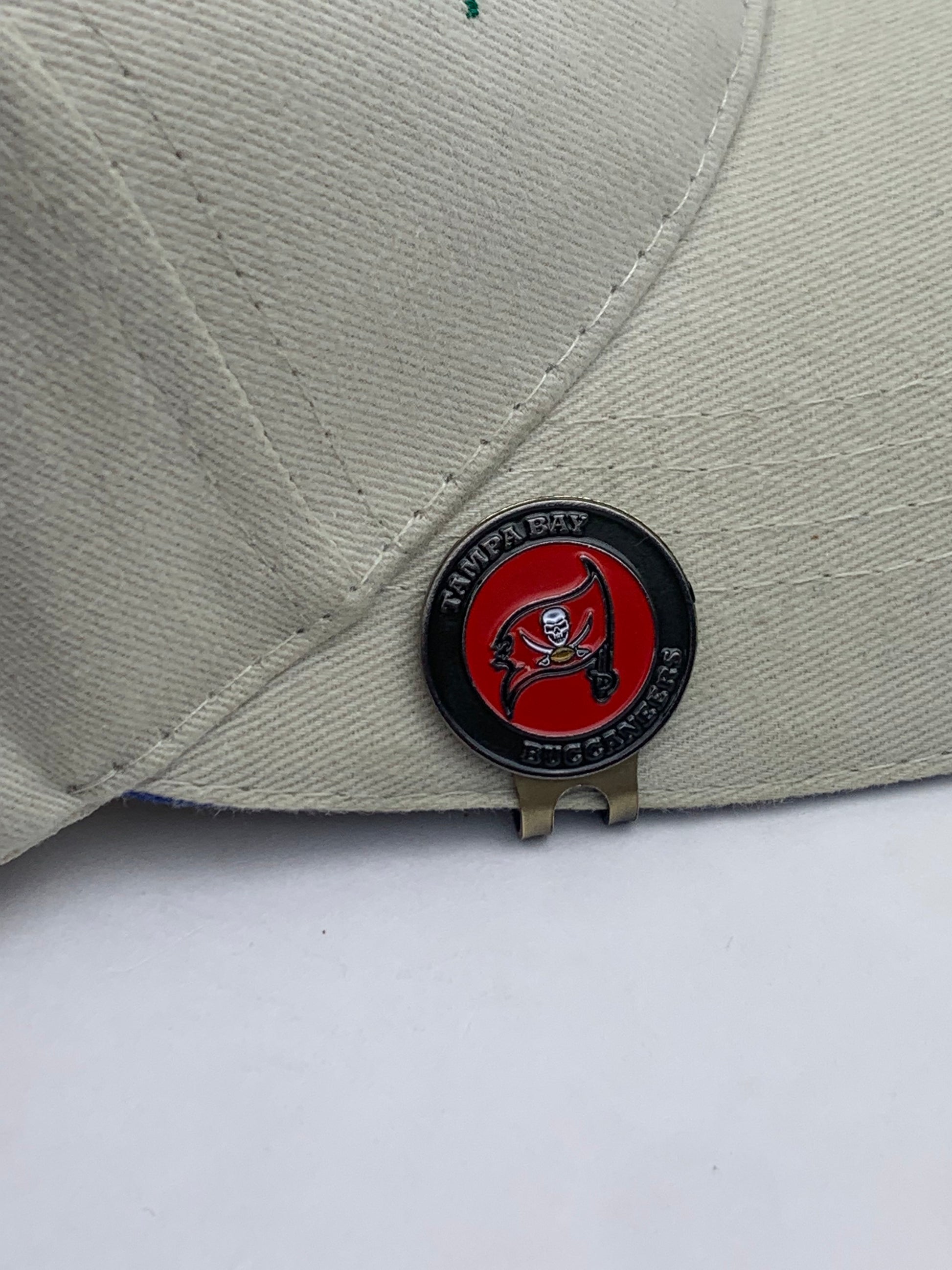 golf hat clips