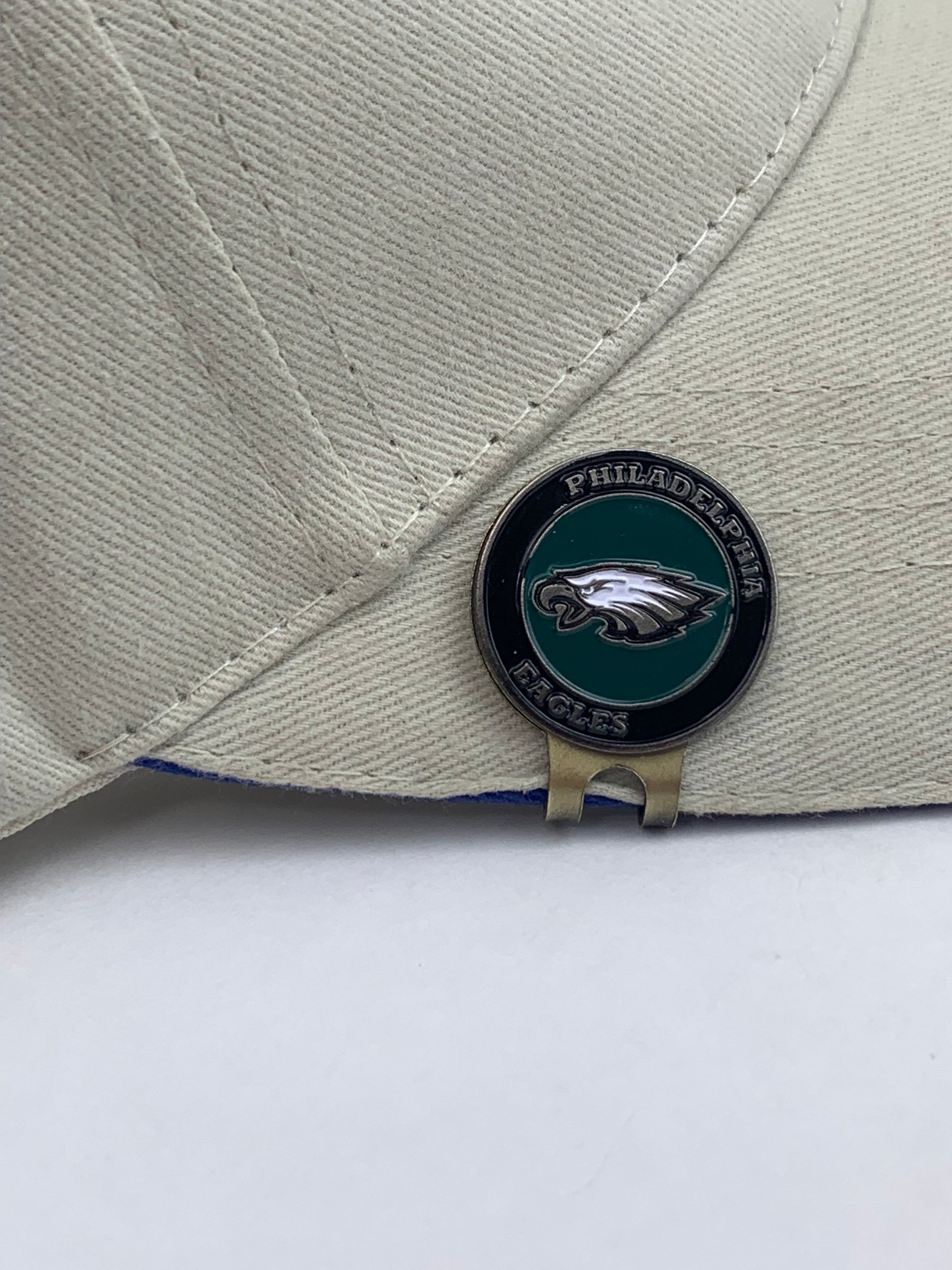 golf hat clips