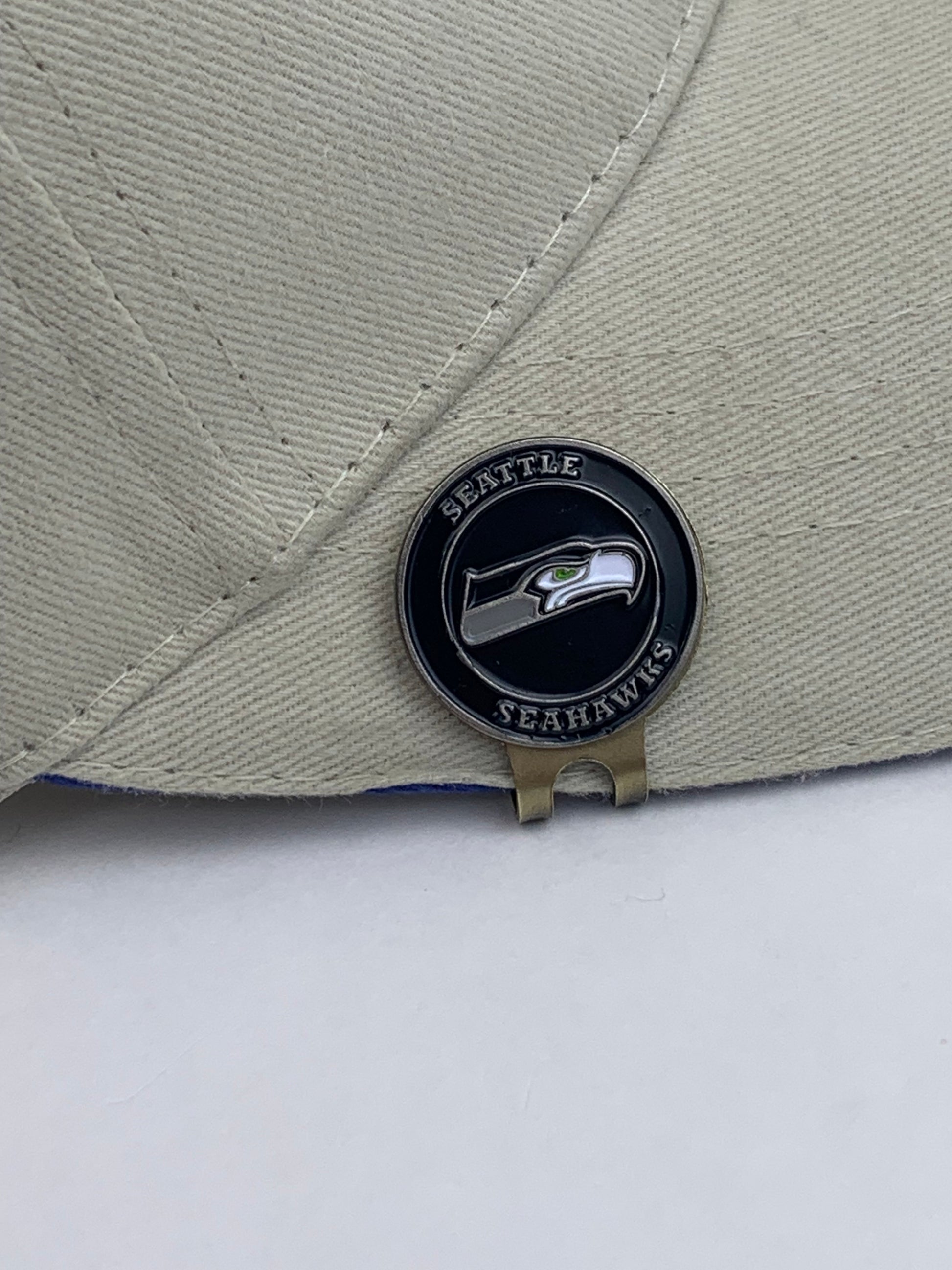 golf hat clips